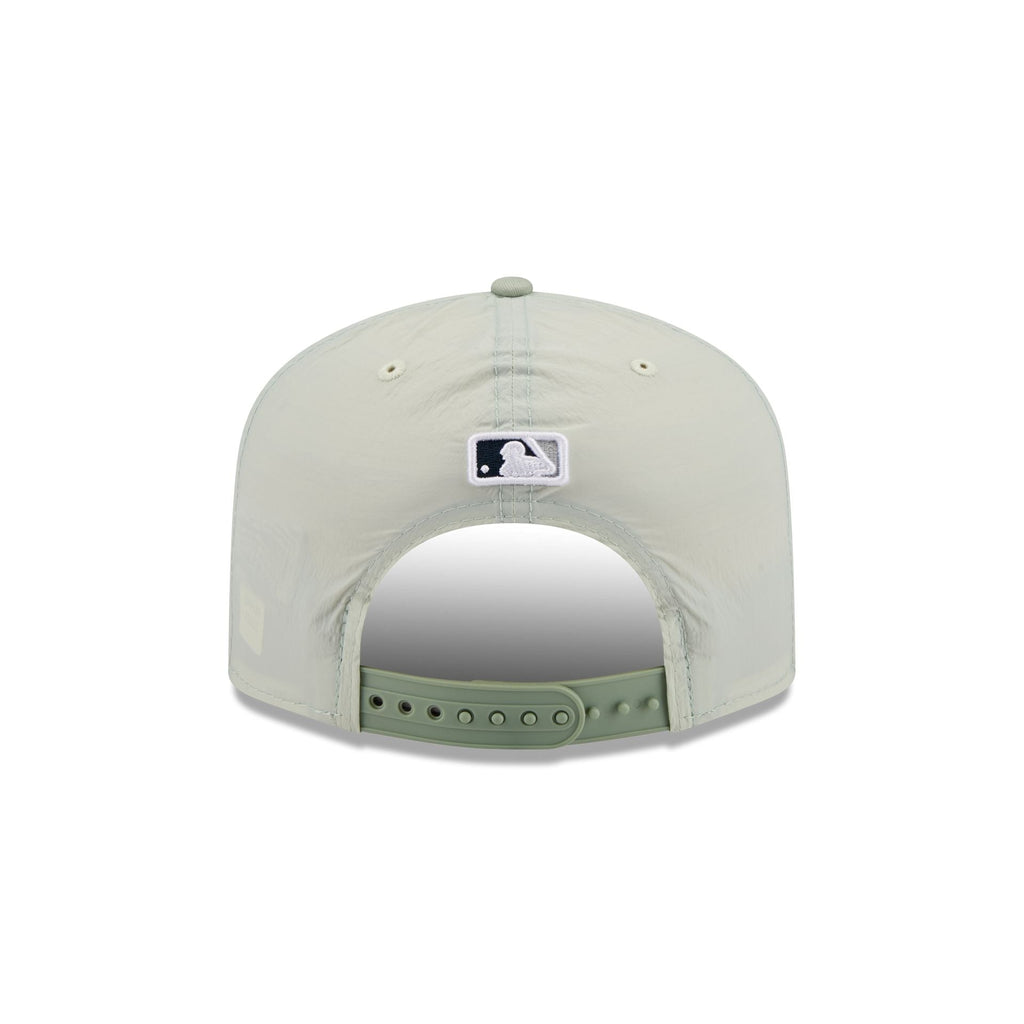 New York Yankees Crinkle 19TWENTY Adjustable Hat