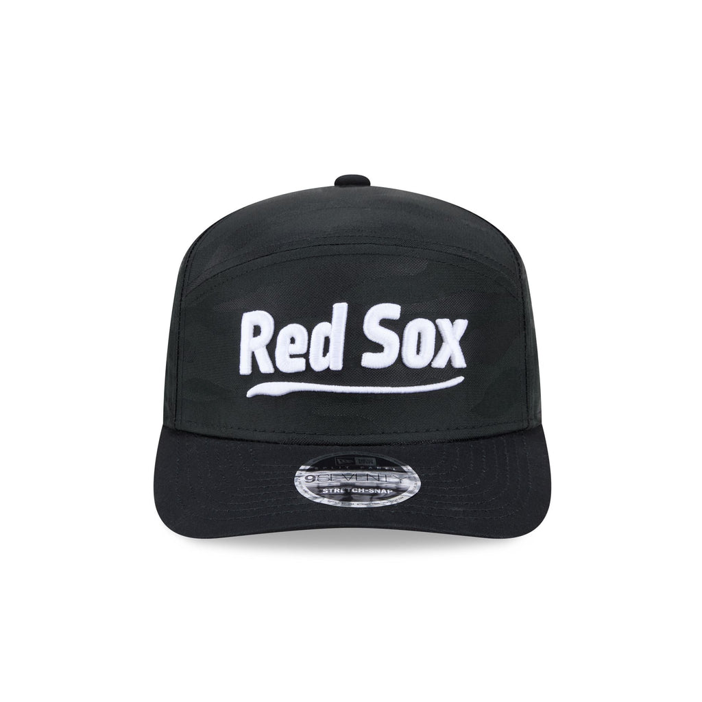 Boston Red Sox Black Camo Split Panel 9SEVENTY Stretch-Snap Hat