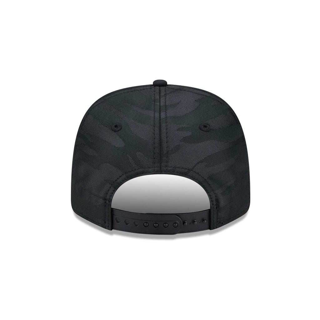 Chicago Cubs Black Camo Split Panel 9SEVENTY Stretch-Snap Hat