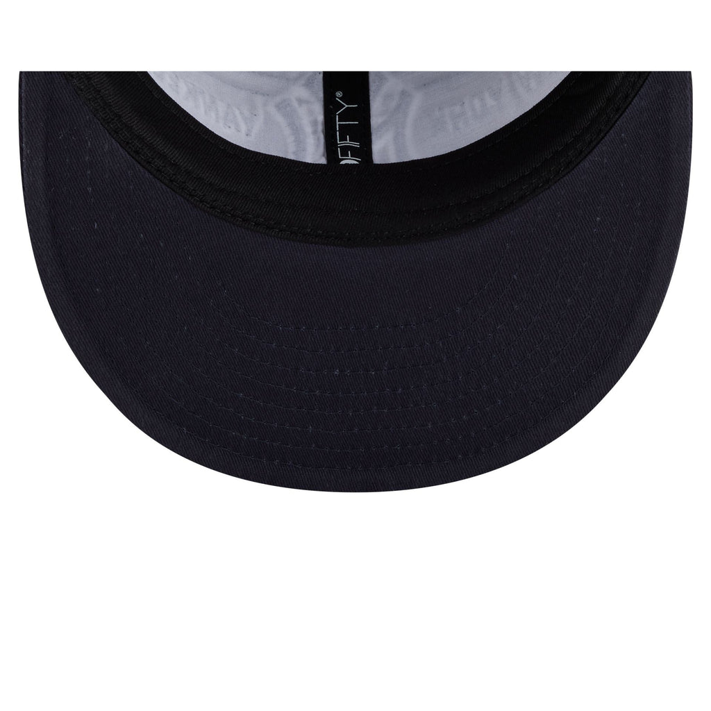 New York Yankees Team Stripes Retro Crown 9FIFTY Snapback Hat