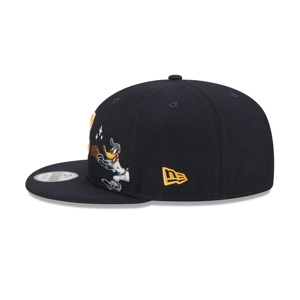 Cleveland Guardians Daffy Duck Catch 9FIFTY Snapback Hat