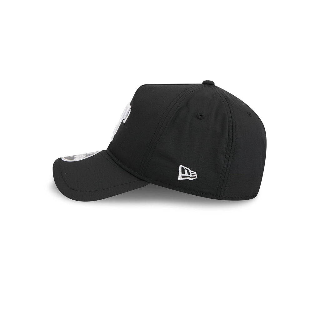 Texas Rangers Black 9FORTY APEX Snapback Hat