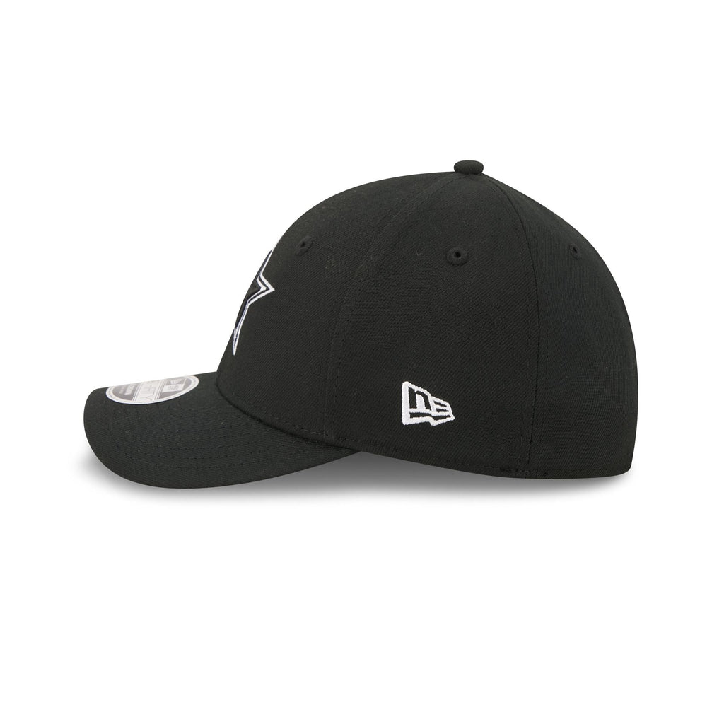 Dallas Cowboys Poly Black & White 39THIRTY M-Crown Stretch Fit Hat
