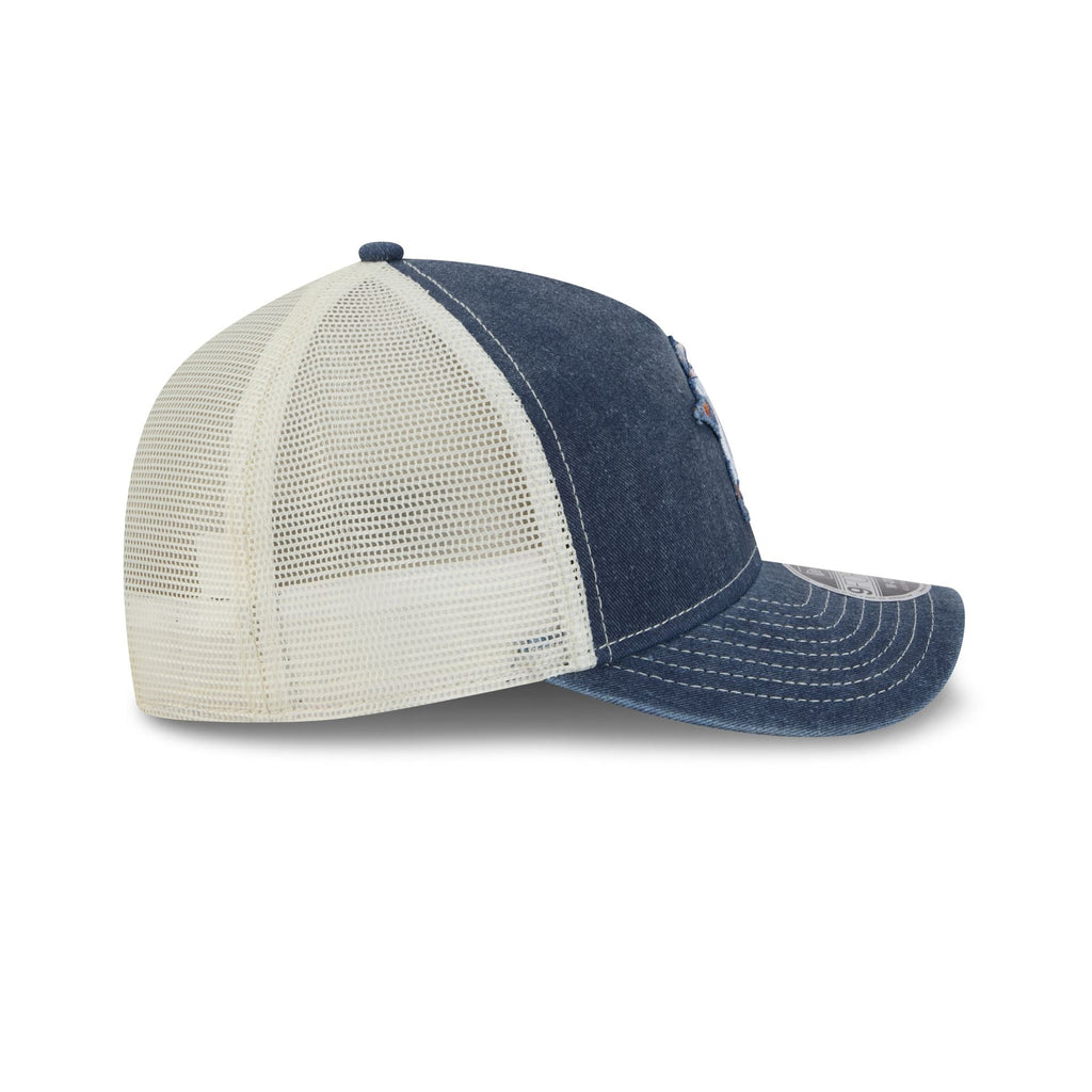 Houston Astros Frayed Logo 9FORTY M-Crown A-Frame Trucker Hat